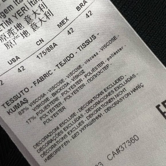 Giorgio Armani Black Long Sleeve Fit and Flare Knit Dress US size 6 M IT 42 - Picture 9 of 10